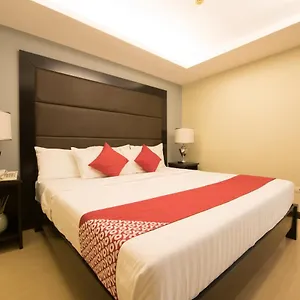 Oyo 456 Festive ** Manila